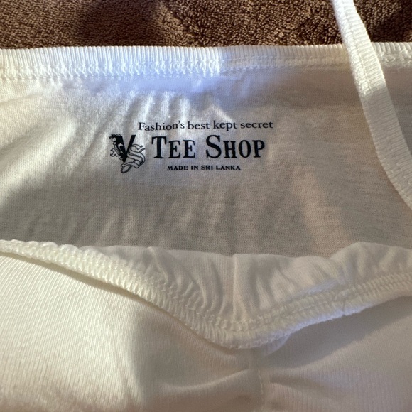 NWOT VICTORIA’S SECRET WHITE RUCHED CAMI (MEDIUM) - Picture 5 of 8
